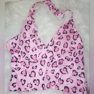 🩷2/$25 HEARTS CHEETAH Print Pink Halter Crop Top